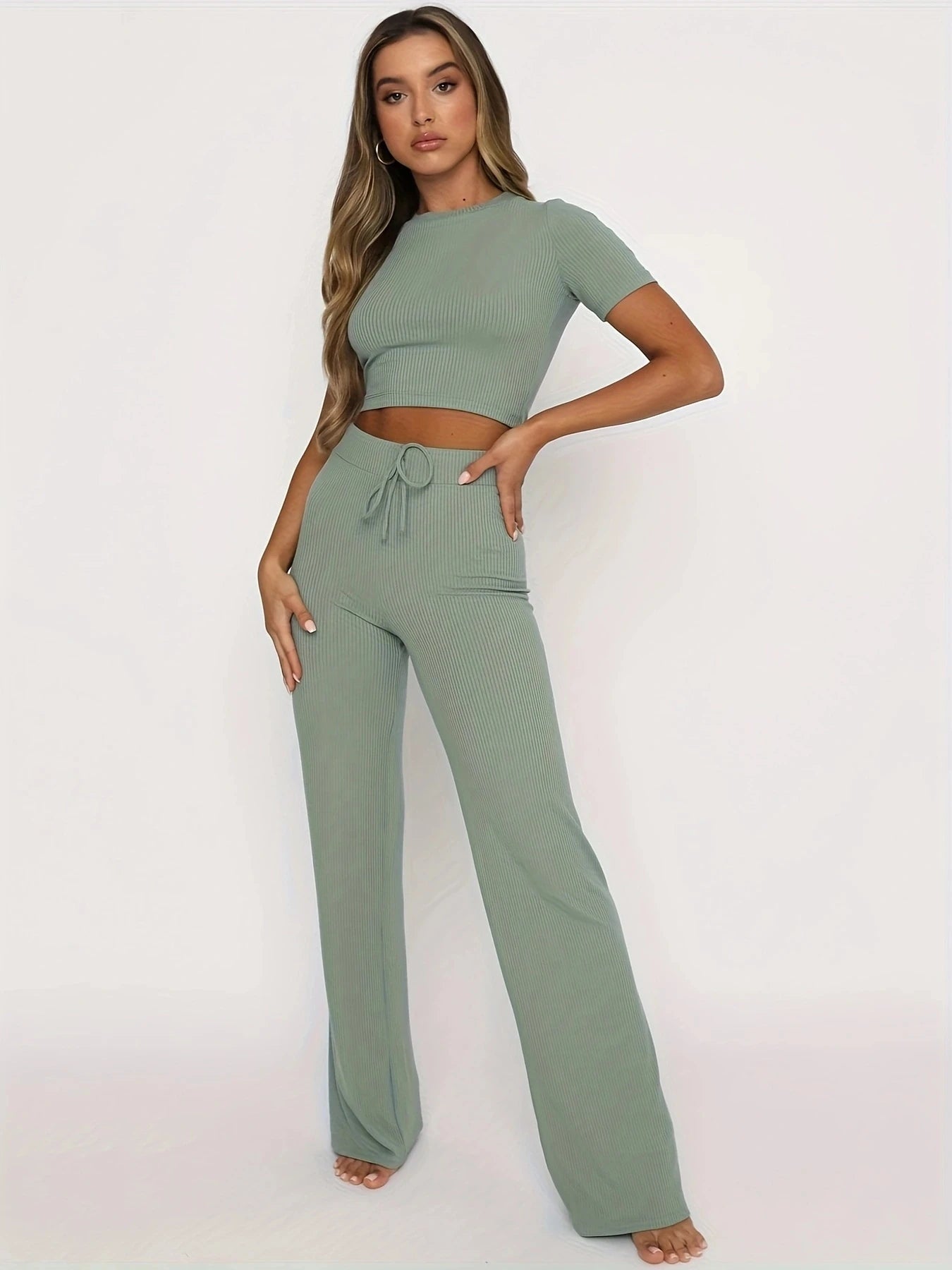 FlexFit 2-Piece Crop & Jogger Set